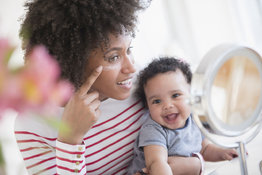 The Best Face Serums For New Moms