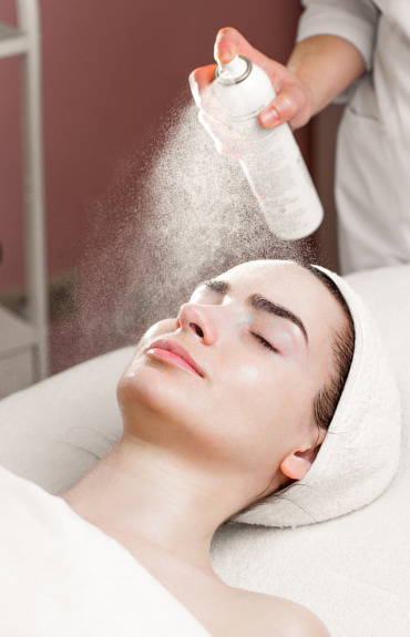 How thermal water can calm your skin after a chemical peel